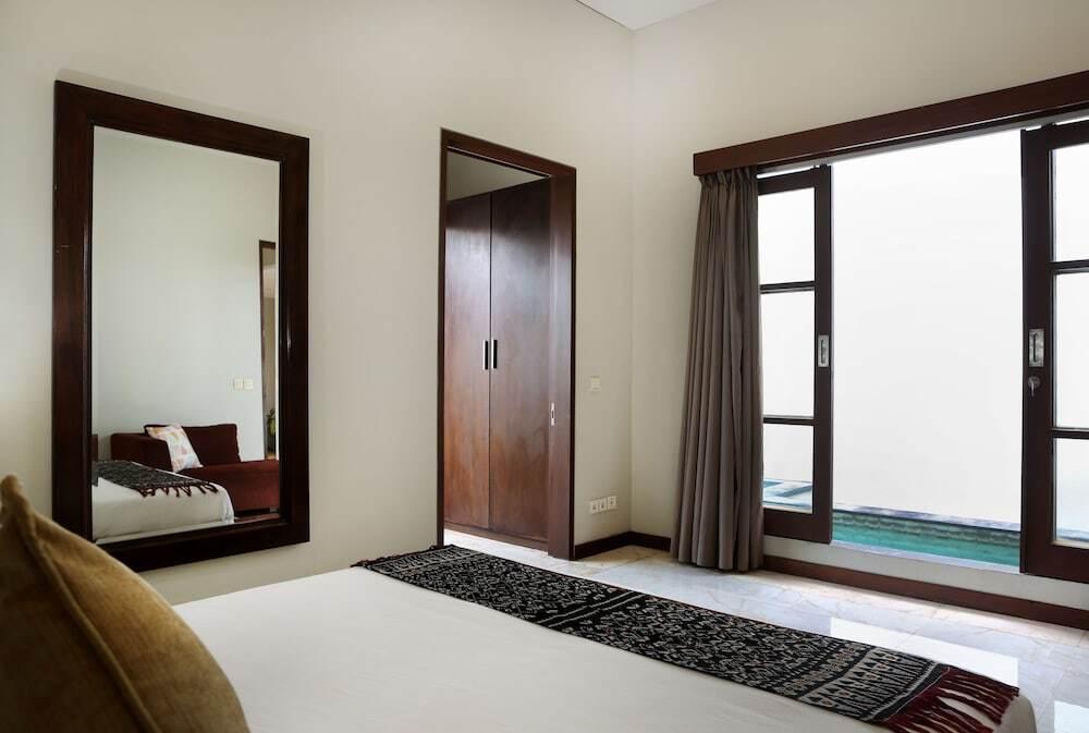 Кута: Seminyak Escape Villa