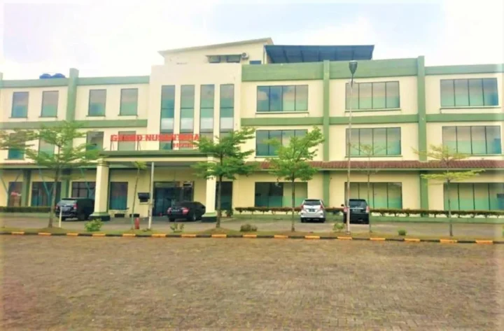 Медан: Hotel Grand Nusantara