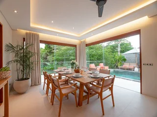 Переренан: Arama Villas