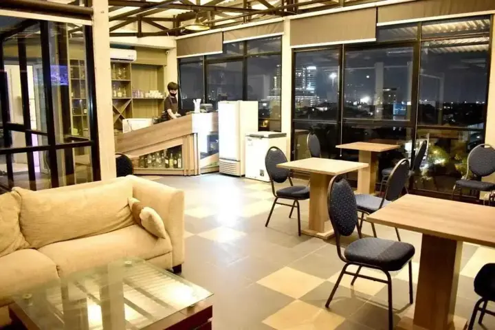 Семаранг: Aruuman Hotel Simpanglima Semarang