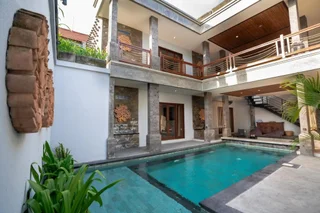 Кута: Kusuma Living and Villa