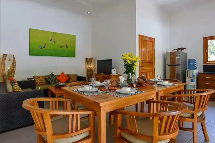 Сукасада: Villa Udara