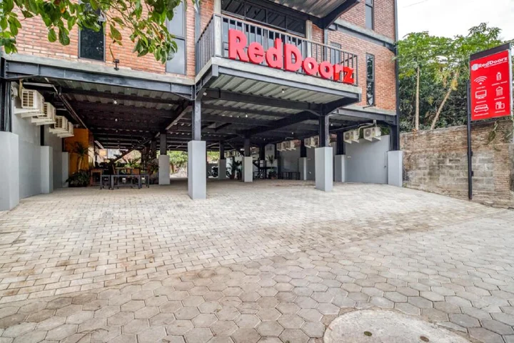 Депок: RedDoorz Syariah @ Babadan Baru Jakal