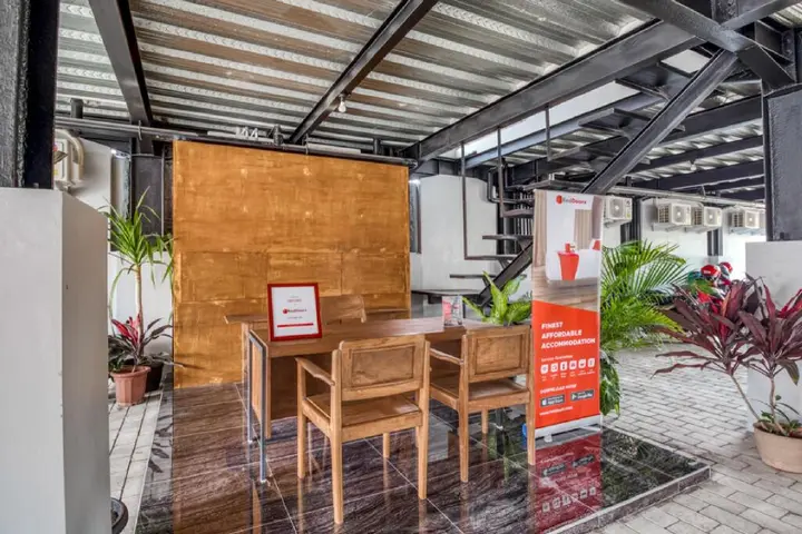 Депок: RedDoorz Syariah @ Babadan Baru Jakal
