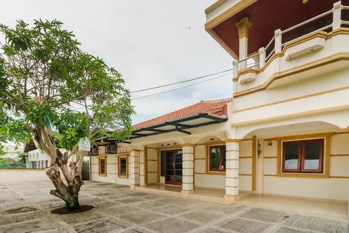 Медан: RedDoorz Syariah @ Jalan Dr Mansyur Medan