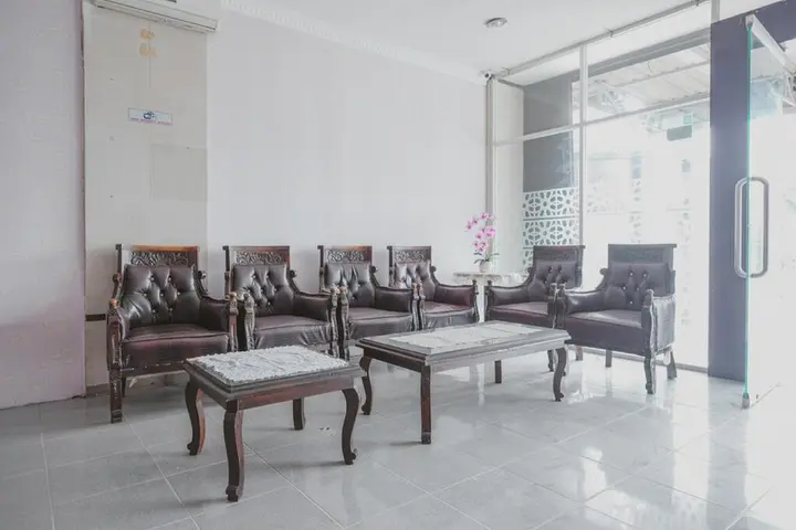 Медан: RedDoorz Plus near Istana Maimun Medan