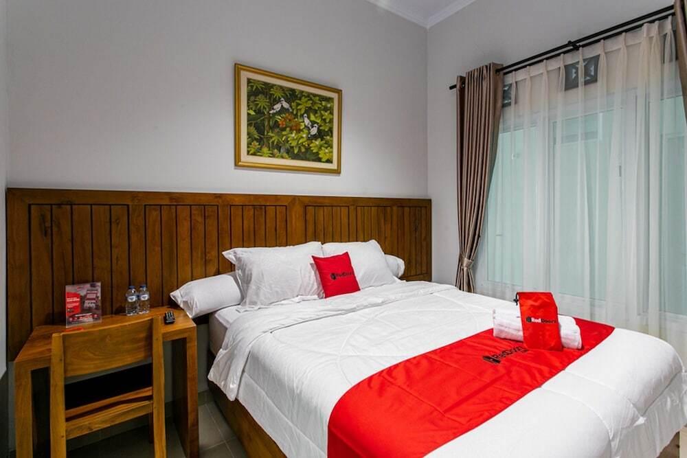 Батуретно: RedDoorz Near Universitas Muhammadiyah Yogyakarta