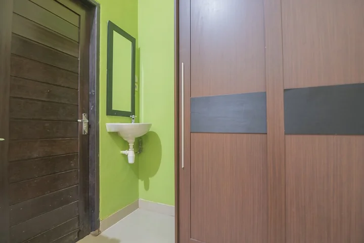 Баликпапан: RedDoorz near Living Plaza Balikpapan 2