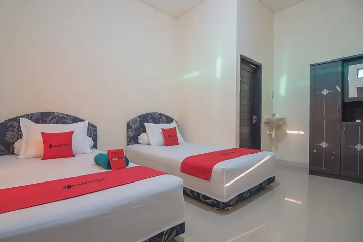 Баликпапан: RedDoorz near Living Plaza Balikpapan 2