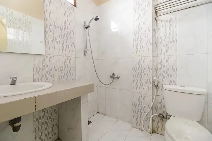 Озеро Тоба: RedDoorz Plus @ Jalan Tugu Silalahi Tongging