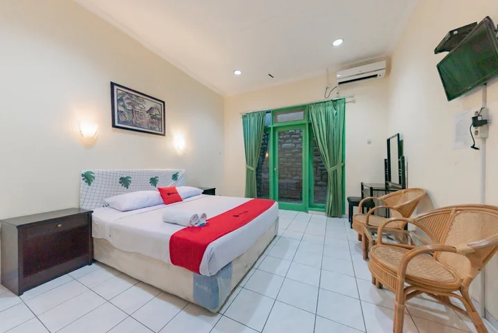 Сукабуми: RedDoorz @ Jalan R.E. Martadinata Sukabumi