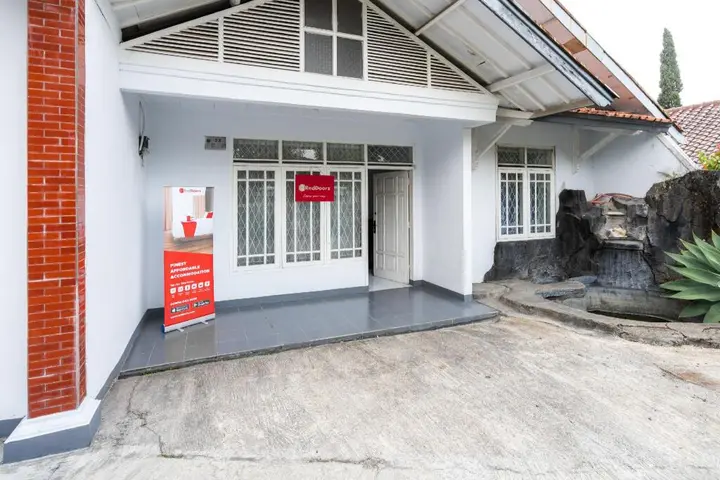 Чипанас: RedDoorz Syariah near RSUD Cimacan