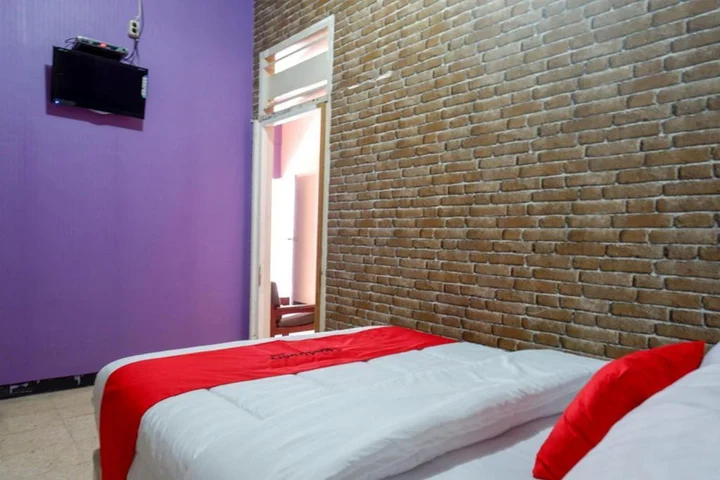 Кебумен: RedDoorz near Stasiun Kebumen