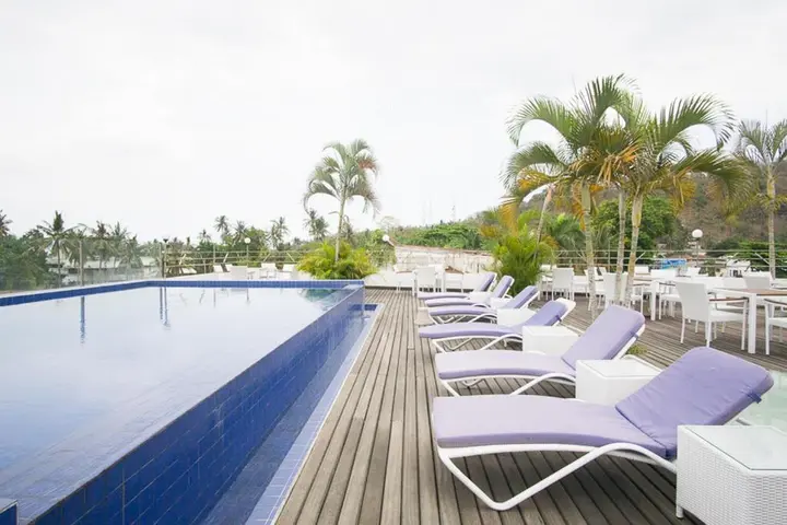 Сенджиги: Formerly RedDoorz Premium near Senggigi Beach