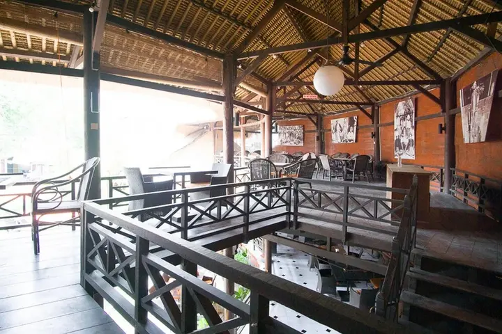 Сенджиги: Formerly RedDoorz Premium near Senggigi Beach