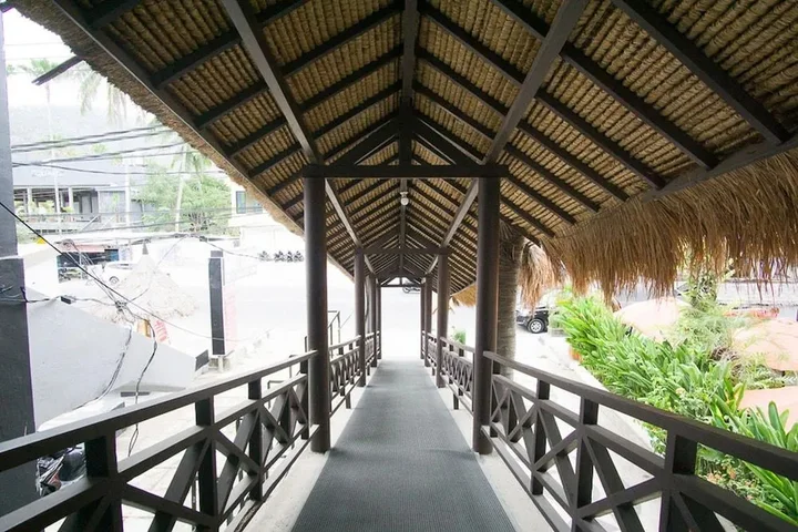 Сенджиги: Formerly RedDoorz Premium near Senggigi Beach