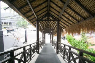 Сенджиги: Formerly RedDoorz Premium near Senggigi Beach