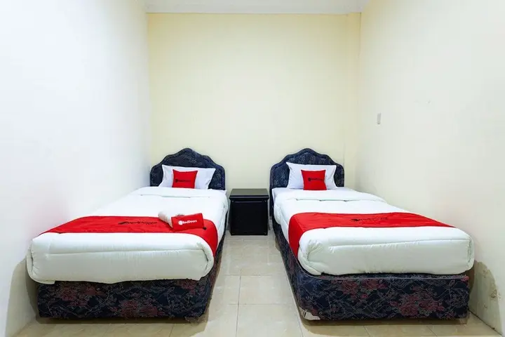 Медан: RedDoorz near Yuki Simpang Raya Mall Medan 2