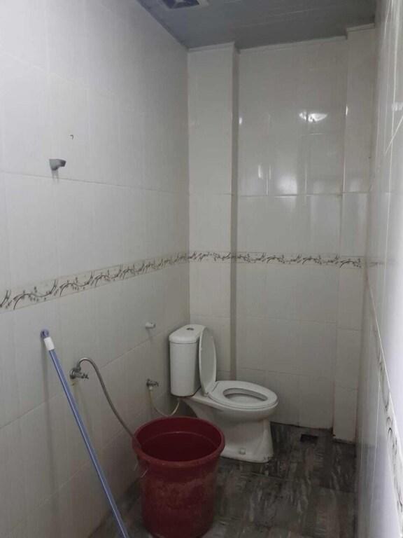 Депок: Oyo 2832 Wisma Sukatani Indah