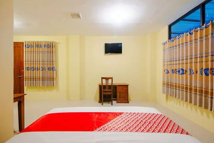 Батуретно: Oyo 2476 Maguwo Indah Homestay