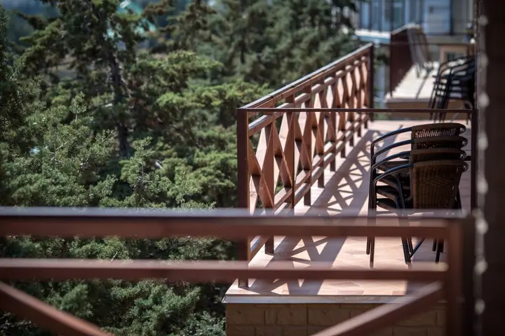 Приветное: Eco-Village Hotel