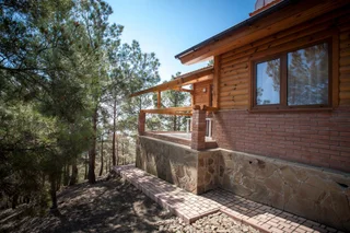 Приветное: Eco-Village Hotel