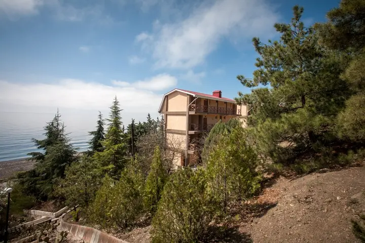 Приветное: Eco-Village Hotel
