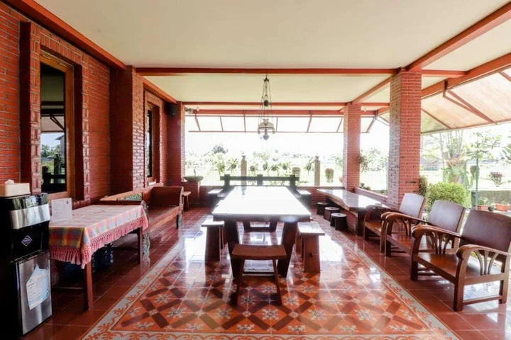 Севон: Pak Dhe Homestay