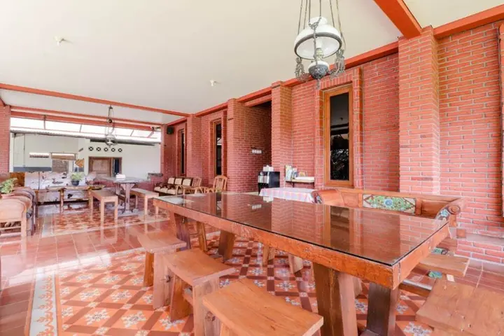 Севон: Pak Dhe Homestay
