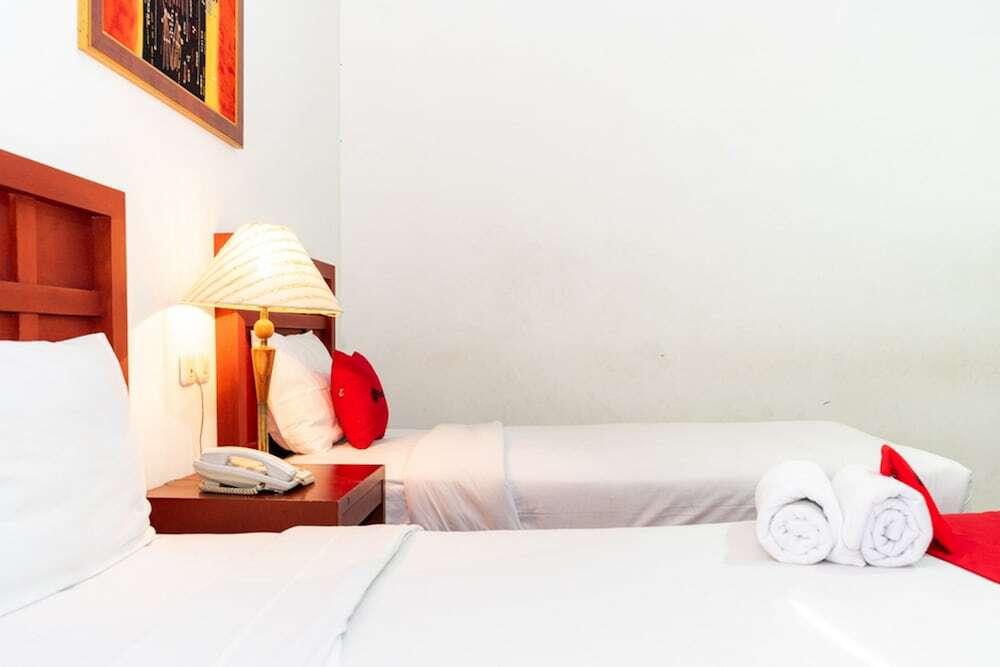 Семаранг: RedDoorz Plus Syariah near Java Supermall Semarang 2