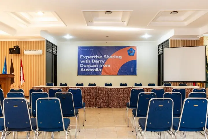 Семаранг: RedDoorz Plus Syariah near Java Supermall Semarang 2