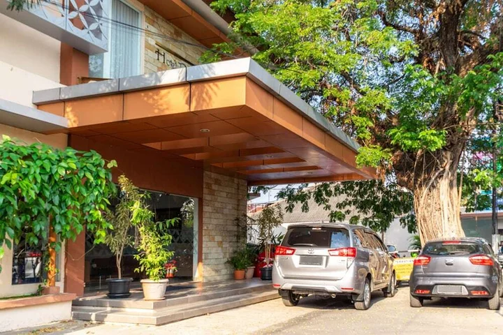 Семаранг: RedDoorz Plus Syariah near Java Supermall Semarang 2
