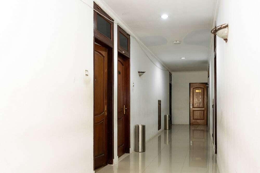 Семаранг: RedDoorz Plus Syariah near Java Supermall Semarang 2