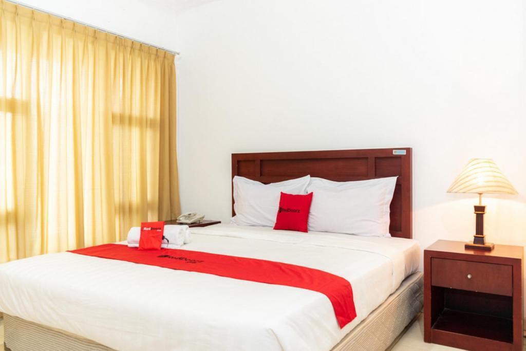 Семаранг: RedDoorz Plus Syariah near Java Supermall Semarang 2