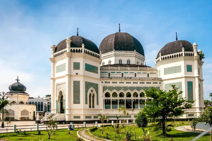 Медан: RedDoorz Plus near Thamrin Plaza Medan