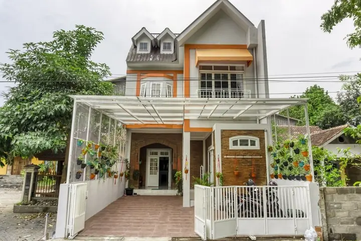 Батуретно: RedDoorz near Sindu Kusuma Edupark 2