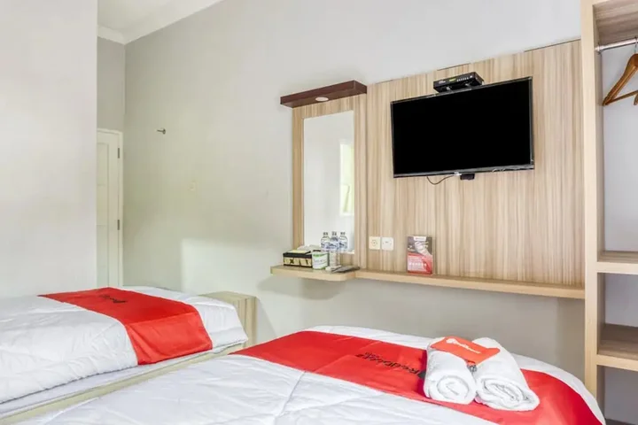 Батуретно: RedDoorz near Sindu Kusuma Edupark 2