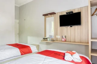 Батуретно: RedDoorz near Sindu Kusuma Edupark 2