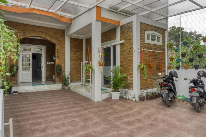 Батуретно: RedDoorz near Sindu Kusuma Edupark 2
