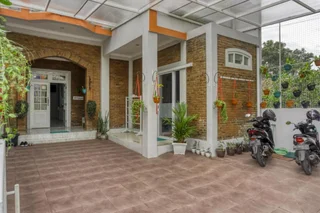Батуретно: RedDoorz near Sindu Kusuma Edupark 2