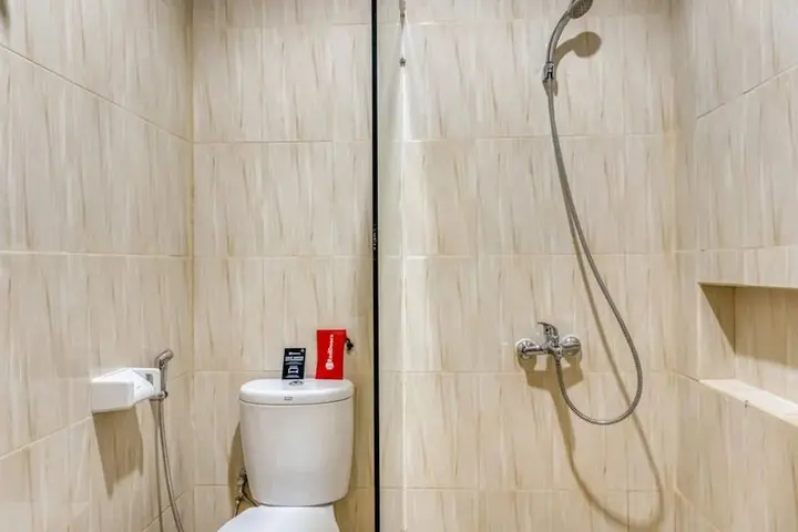 Батуретно: RedDoorz near Sindu Kusuma Edupark 2