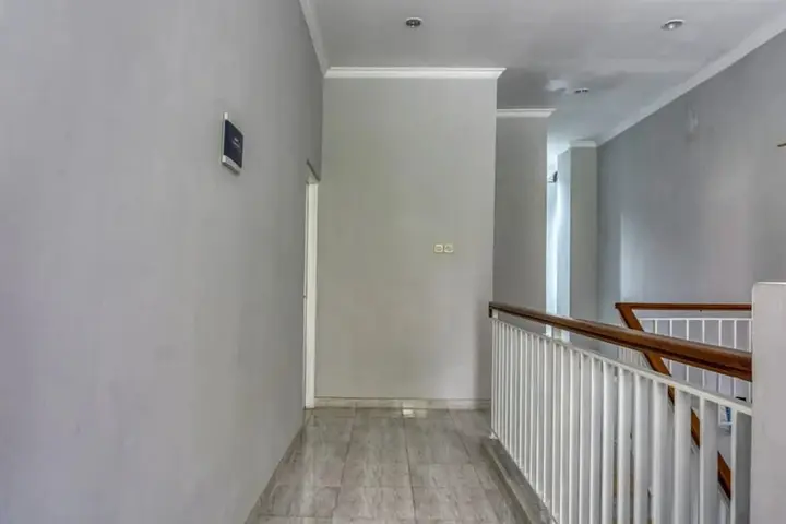 Батуретно: RedDoorz near Sindu Kusuma Edupark 2