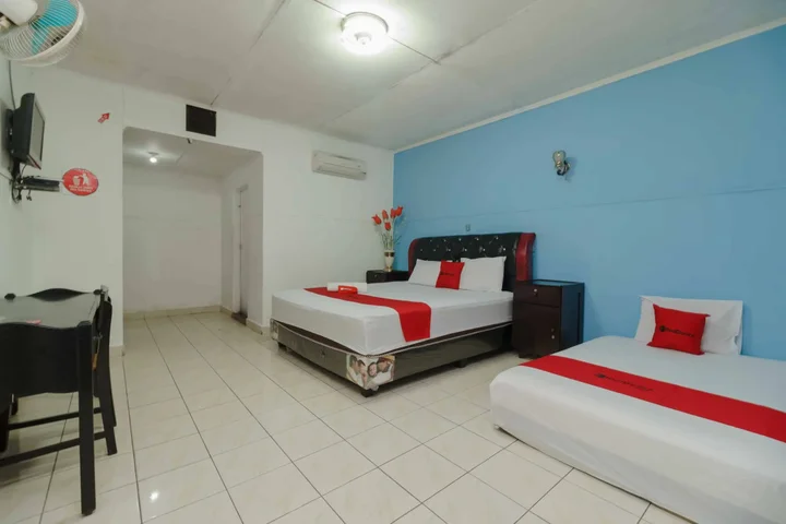 Пематангсиантар: RedDoorz Syariah near Jalan Asahan Pematang Siantar