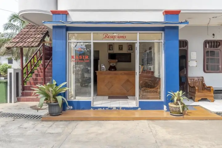 RedDoorz Plus near Tambun Station — фото 1