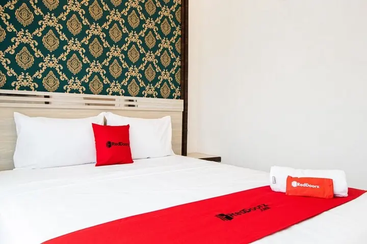 Медан: RedDoorz Plus @ Centrium Katamso Medan