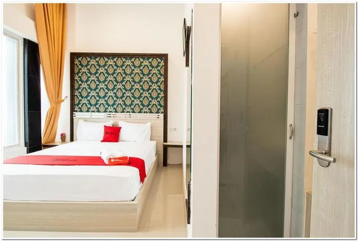 Медан: RedDoorz Plus @ Centrium Katamso Medan