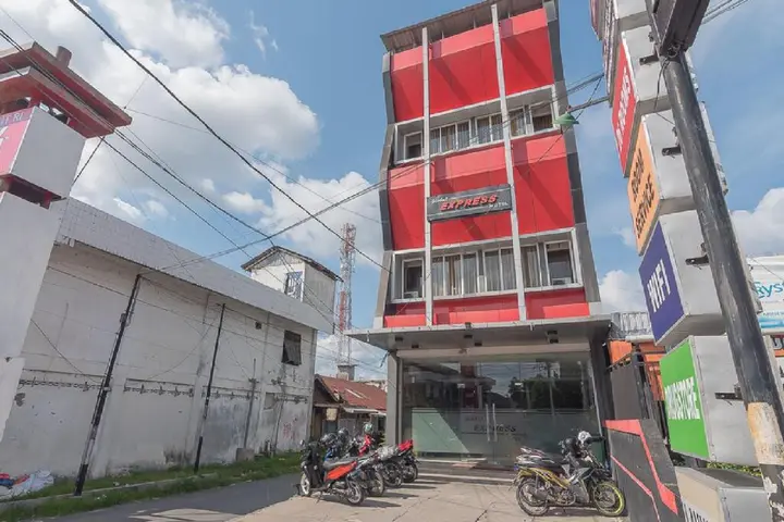 Палангкарая: RedDoorz near Stadion Sanaman Mantikei