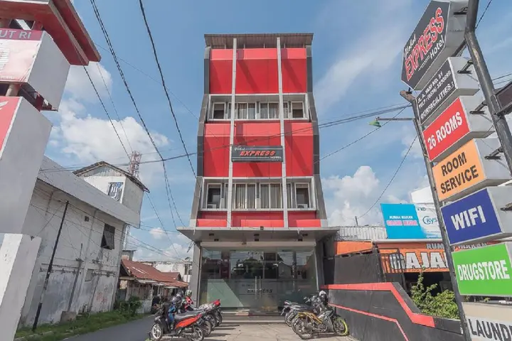 Палангкарая: RedDoorz near Stadion Sanaman Mantikei