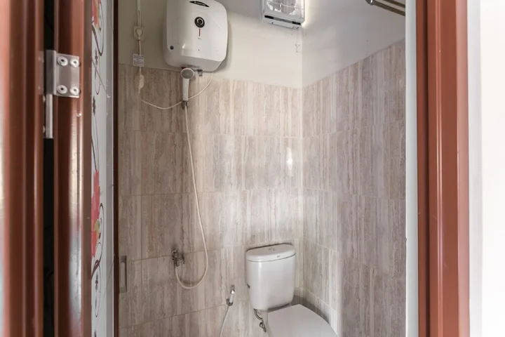 Семаранг: RedDoorz Syariah near Exit Toll Banyumanik