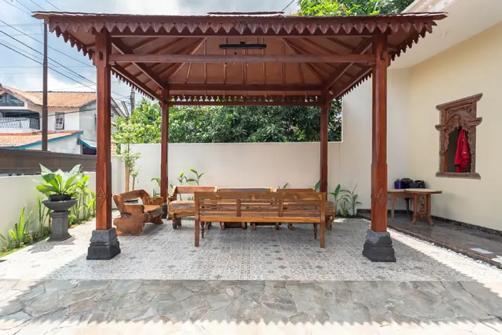 Семаранг: RedDoorz Syariah near Exit Toll Banyumanik